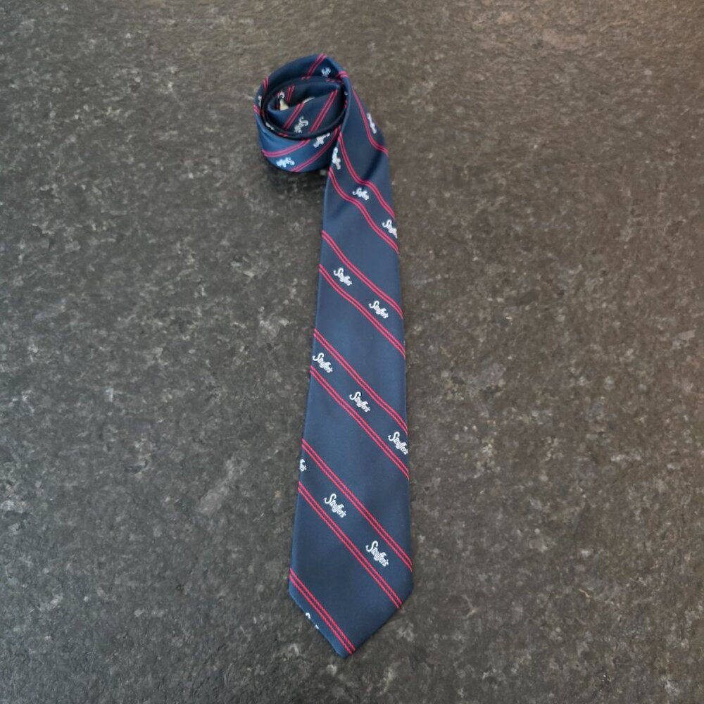 Golden Clasp Tie